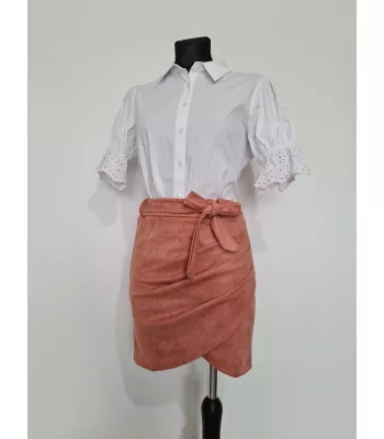 Short pink suede skirt