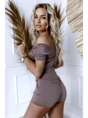 Two-piece set of a blouse and modeling shorts - Mocca - Sets