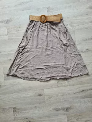 Skirt with pockets and a braided belt - Beige - Skirts