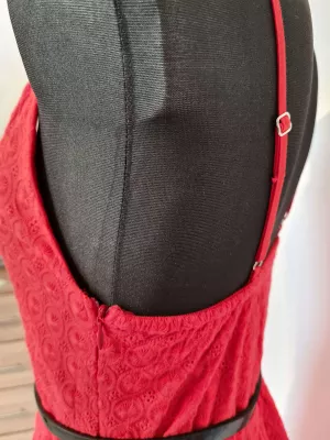 Dress with adjustable straps - Red - Dresses