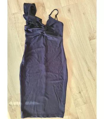 Pencil dress with straps