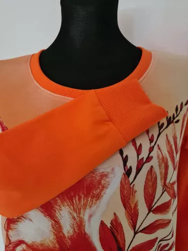 Cotton sweatshirt with orange fox