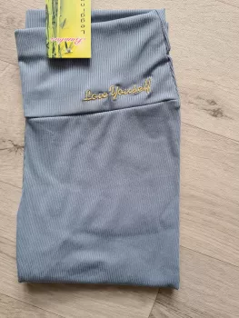 Legginsy w prążek, z ozdobnym napisem - niebieskie - Legginsy