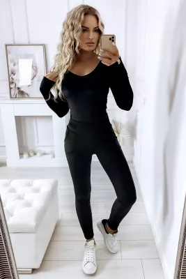 Matching velor set - sweatshirt and pants Black - Sets