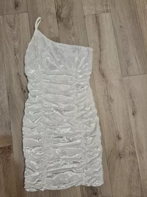 Pleated dress with straps - ecru - Dresses