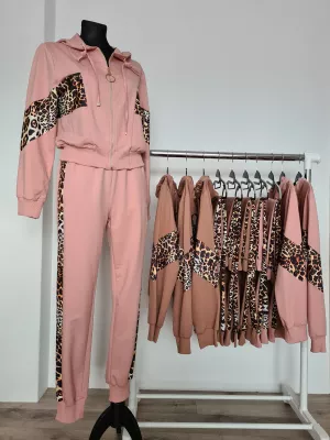 Set - Leopard tracksuit, sweatshirt and pants - Brown - Sets