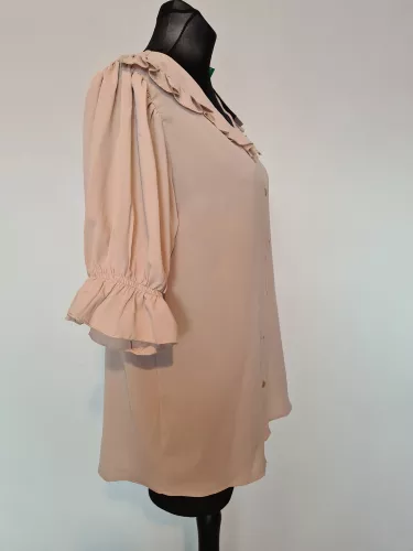 Shirt with a decorative collar and frills - Beige