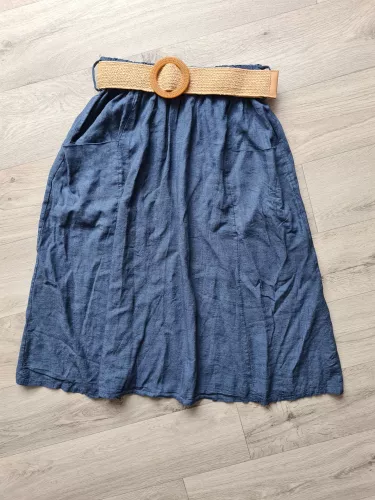 Skirt with pockets and a braided belt - Navy