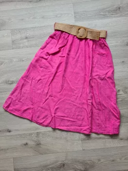 Skirt with pockets and a braided belt - Pink - Skirts