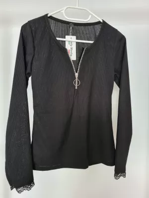 Striped blouse with a zipper, lace at the neckline and on the sleeves - Black - Blouses