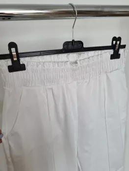 Trousers with an elastic waist and cuffs on the legs - White - Pants